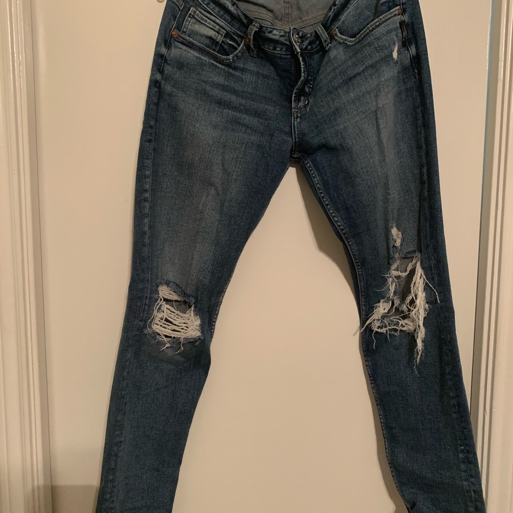 Boyfriend long ripped jeans